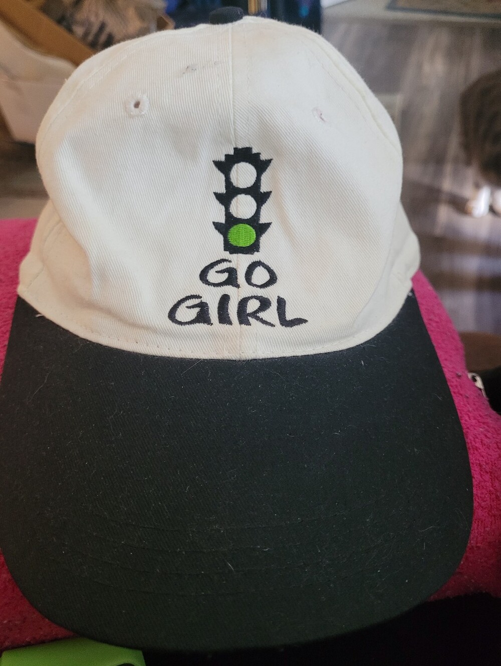 Go Girl Embroidered Traffic Light Baseball Cap - White & Black